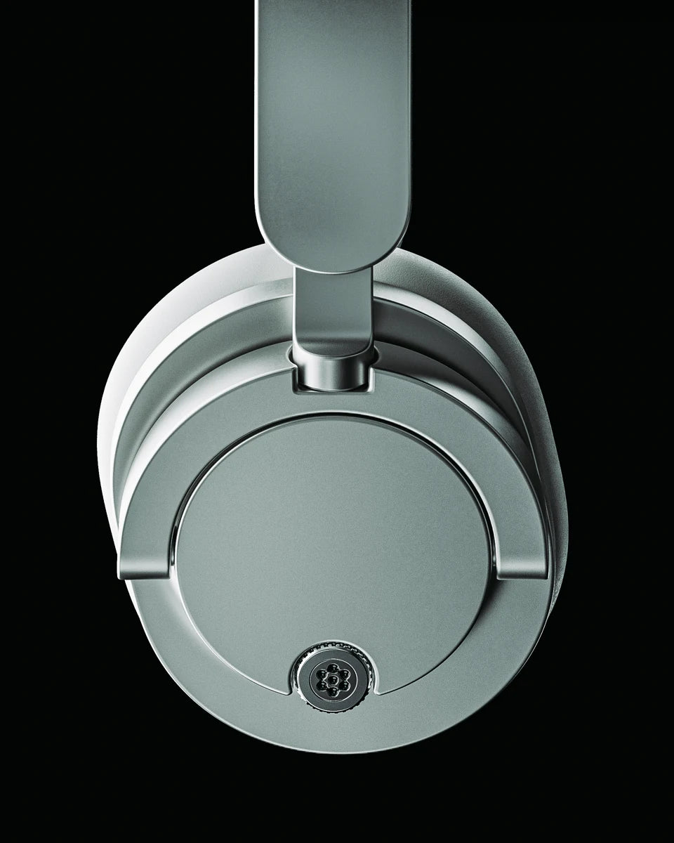 Daisy One ear cup front view